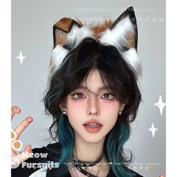 Moving cat ears and fox ears