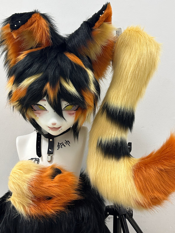 Bee Wolf Kig Head Fursuit (Gift Handpaws+Tail)